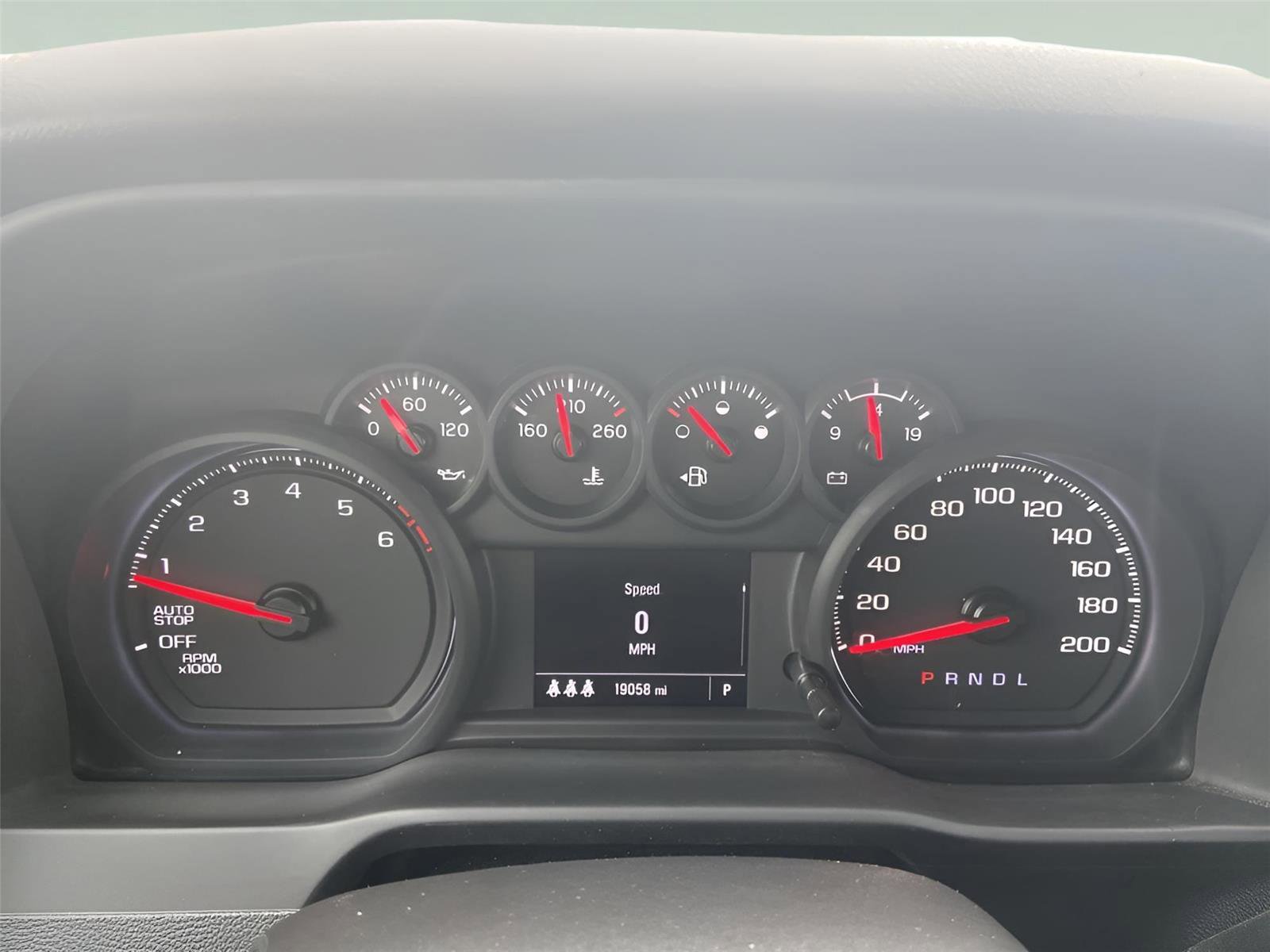 Used 2024 Chevrolet Silverado 1500 Custom image 4