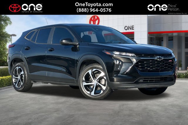 Used 2024 Chevrolet Trax RS w/ Driver Confidence Package
