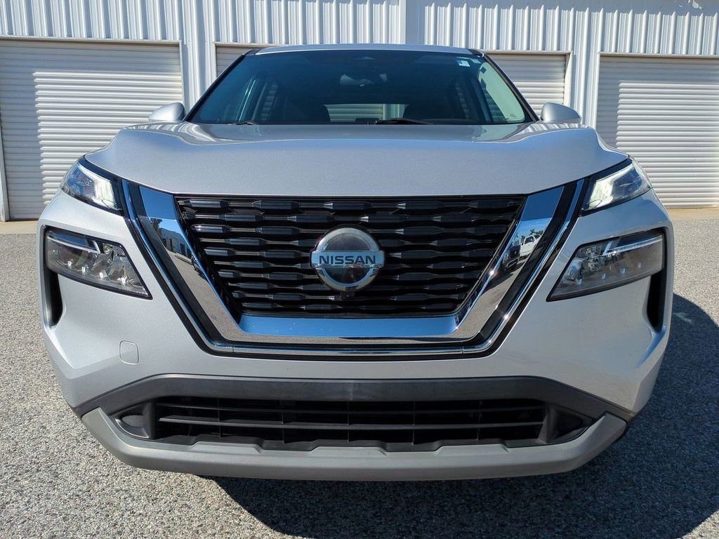 Certified 2021 Nissan Rogue SV image 9