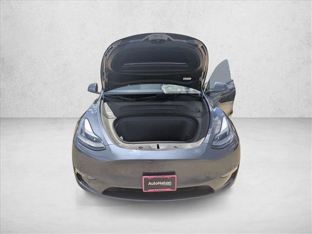 Used 2023 Tesla Model Y Long Range AWD/4WD image 3