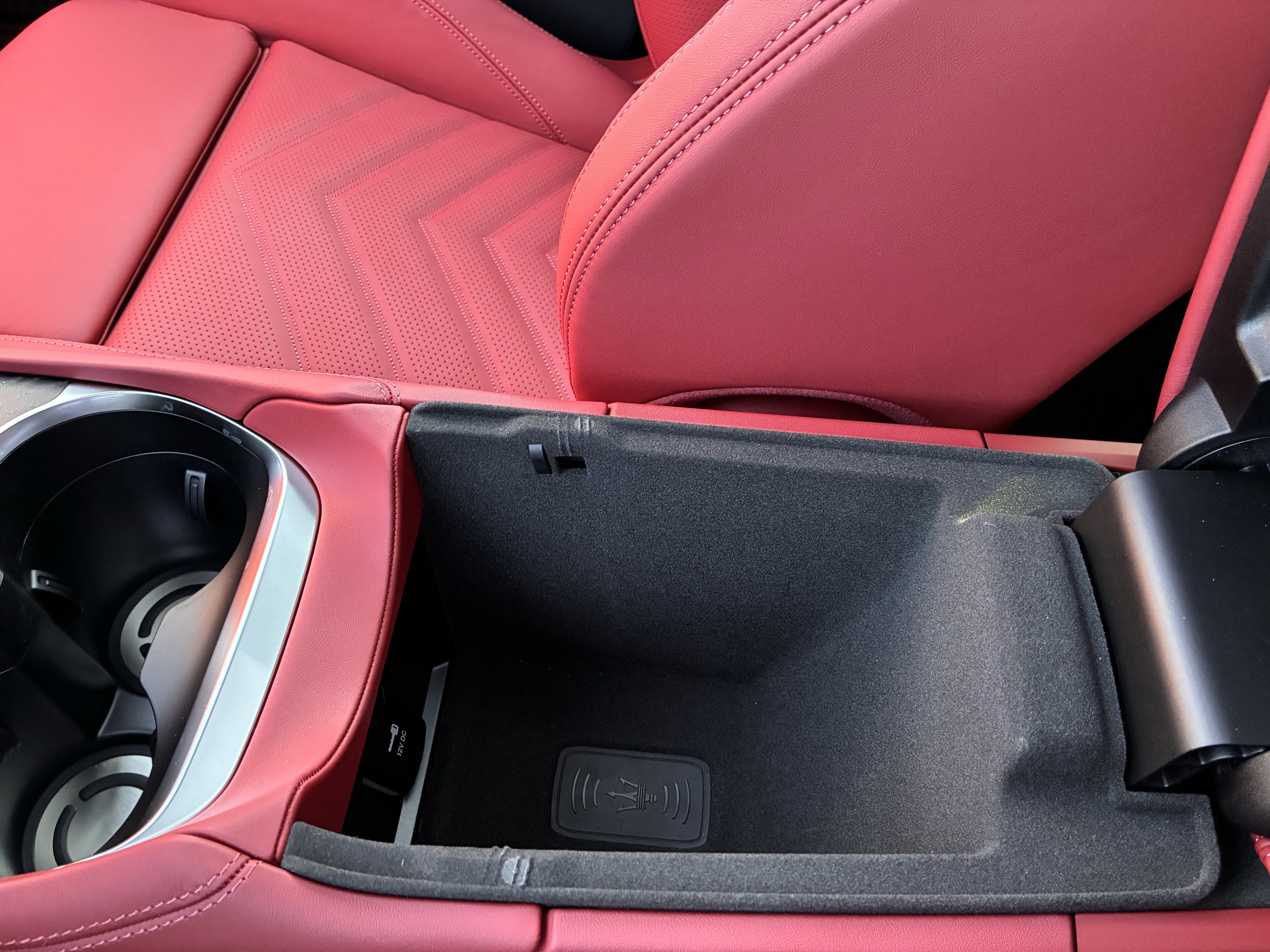 New 2025 Maserati Grecale GT image 25