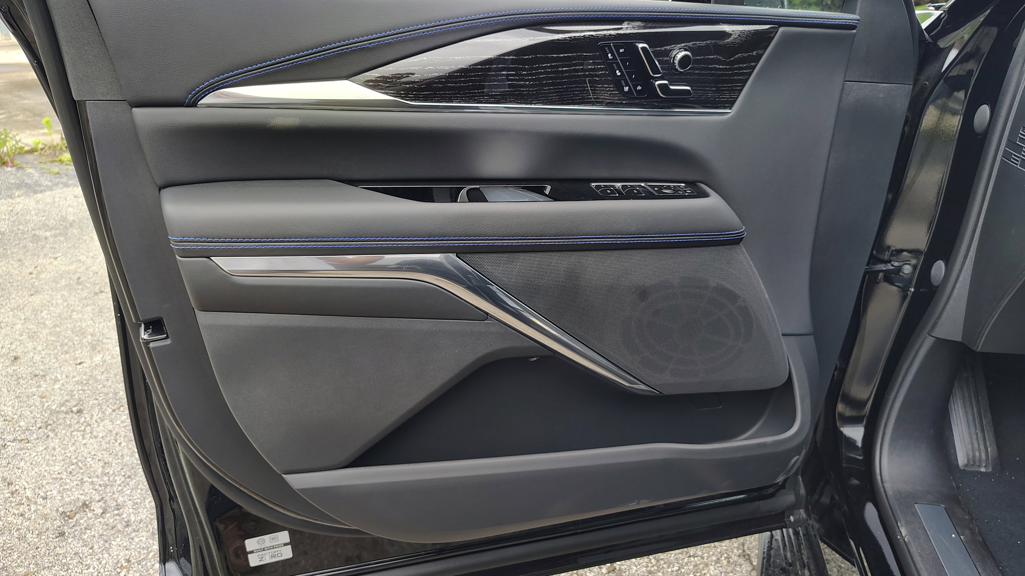 New 2026 Cadillac Escalade IQL Sport 1 image 11