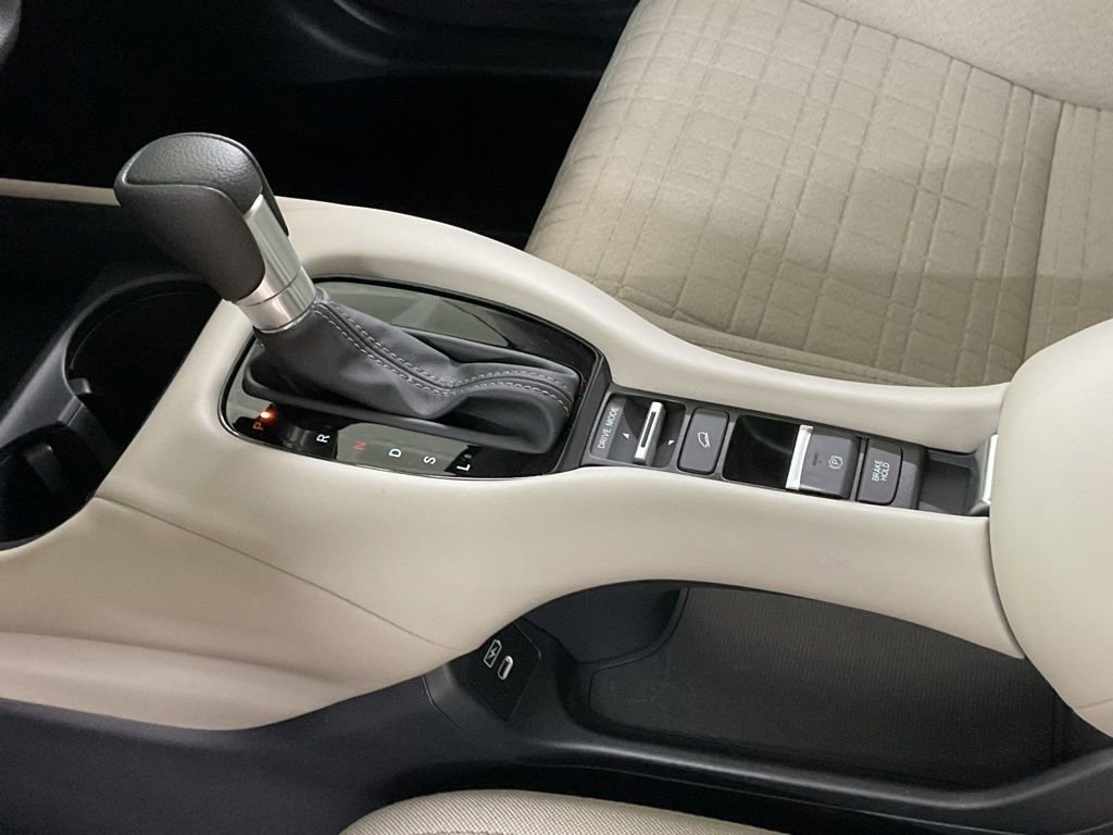 Certified 2026 Honda HR-V LX image 20