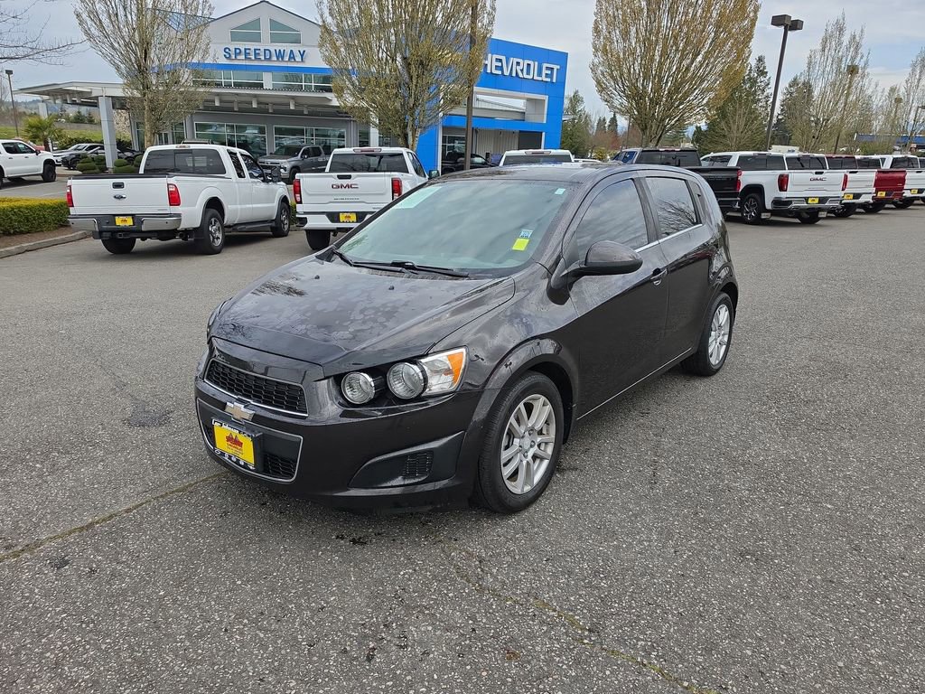 Used 2015 Chevrolet Sonic LT w/ Fun and Sun Package image 2