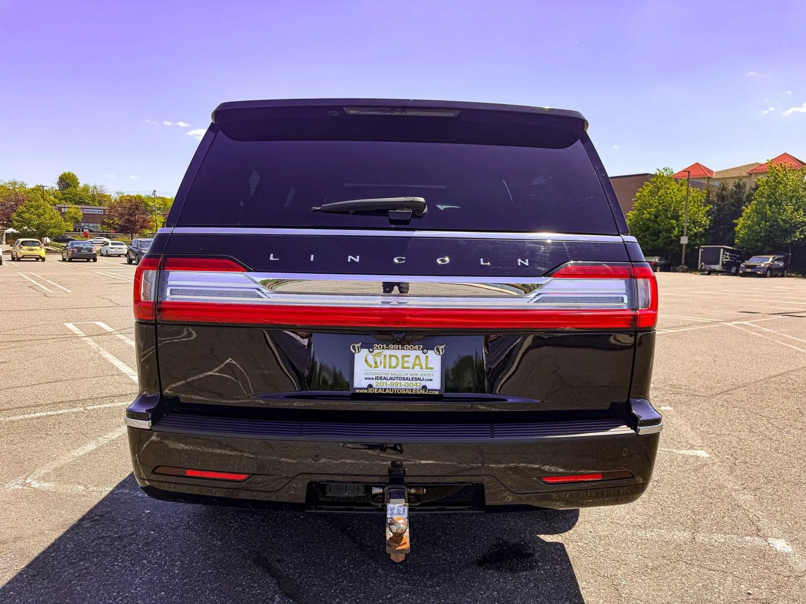 Used 2019 Lincoln Navigator L Reserve w/ Cargo Package AWD/4WD image 6