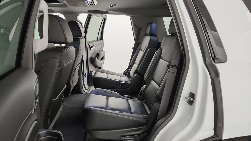 Used 2020 Chevrolet Tahoe Premier AWD/4WD image 36