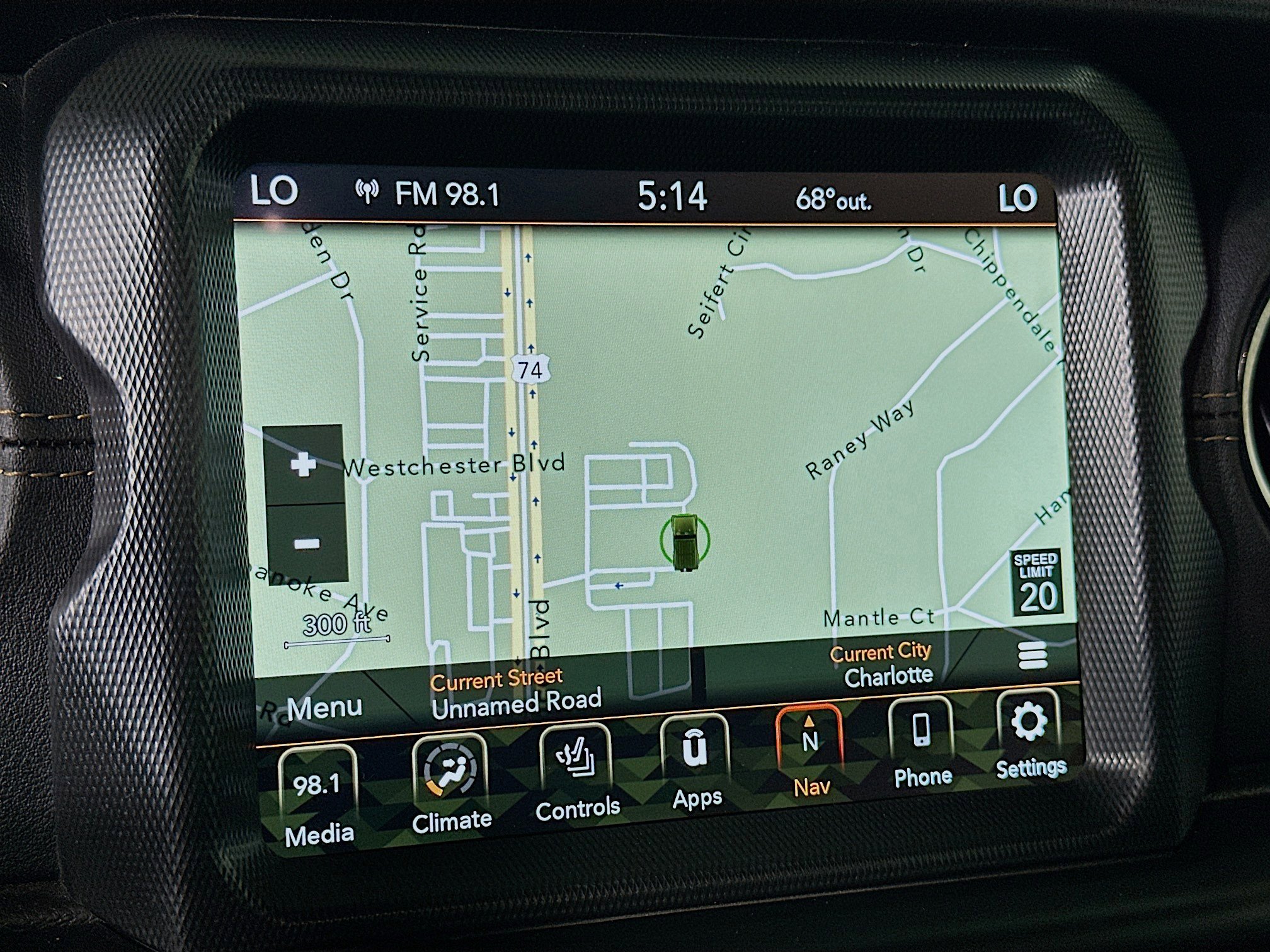 Used 2023 Jeep Wrangler Unlimited Sahara AWD/4WD image 22