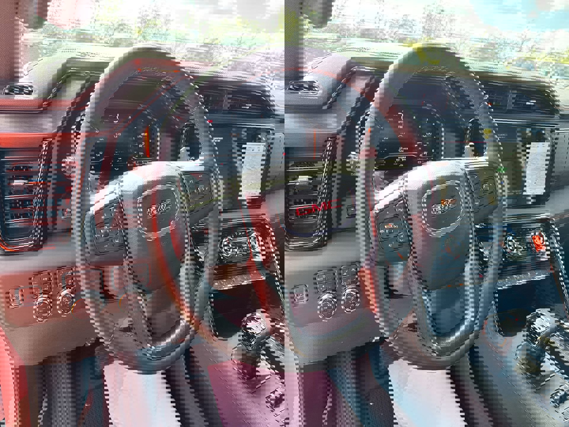 Used 2024 GMC Sierra 1500 AT4 w/ Technology Package image 11