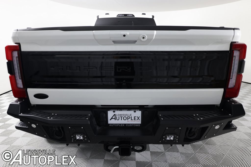 Used 2025 Ford F450 Platinum w/ FX4 Off-Road Package image 7