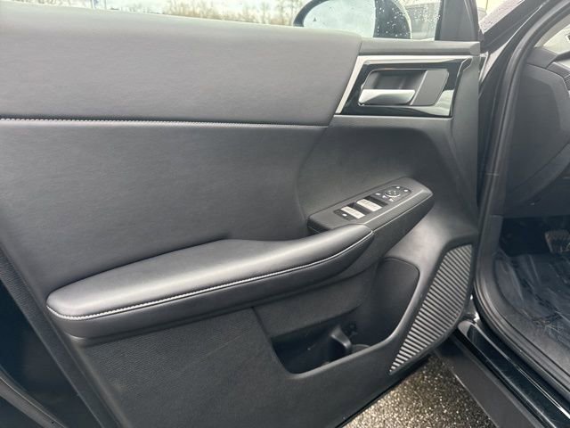 Used 2024 Mitsubishi Outlander SE image 21