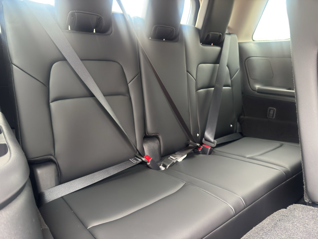 New 2026 Nissan Pathfinder SL image 19