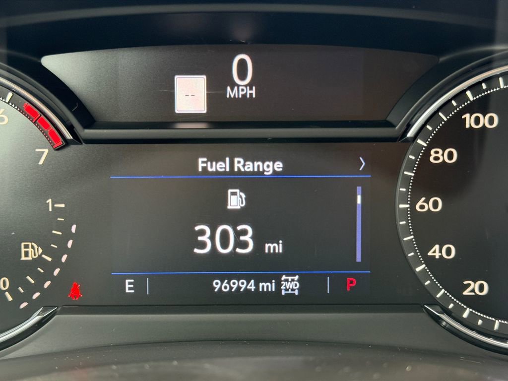 Used 2019 Cadillac XT4 Luxury w/ Cold Weather Package image 13