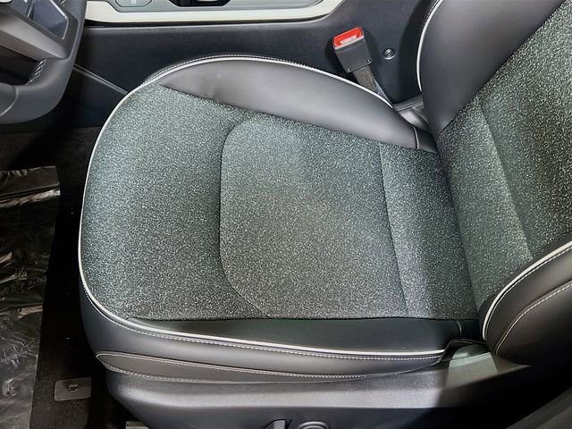 New 2025 Kia K4 GT-Line w/ GT-Line Sunroof Package image 19