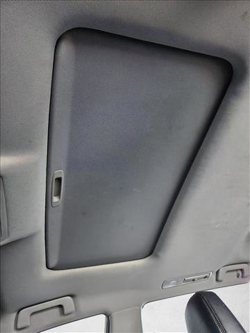 Used 2019 Toyota Highlander XLE image 15