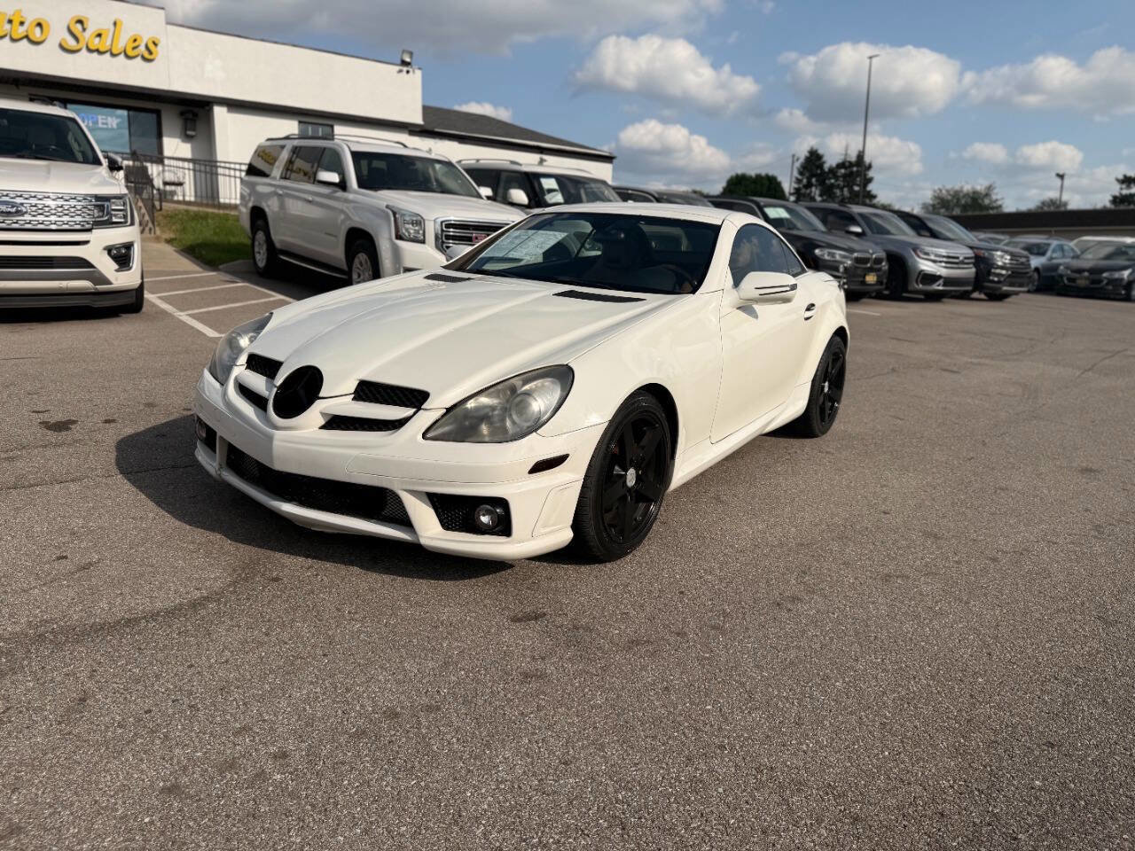 Used 2011 Mercedes-Benz SLK 300 image 39
