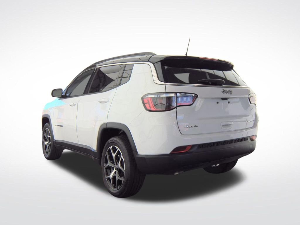 Used 2025 Jeep Compass Limited AWD/4WD image 15