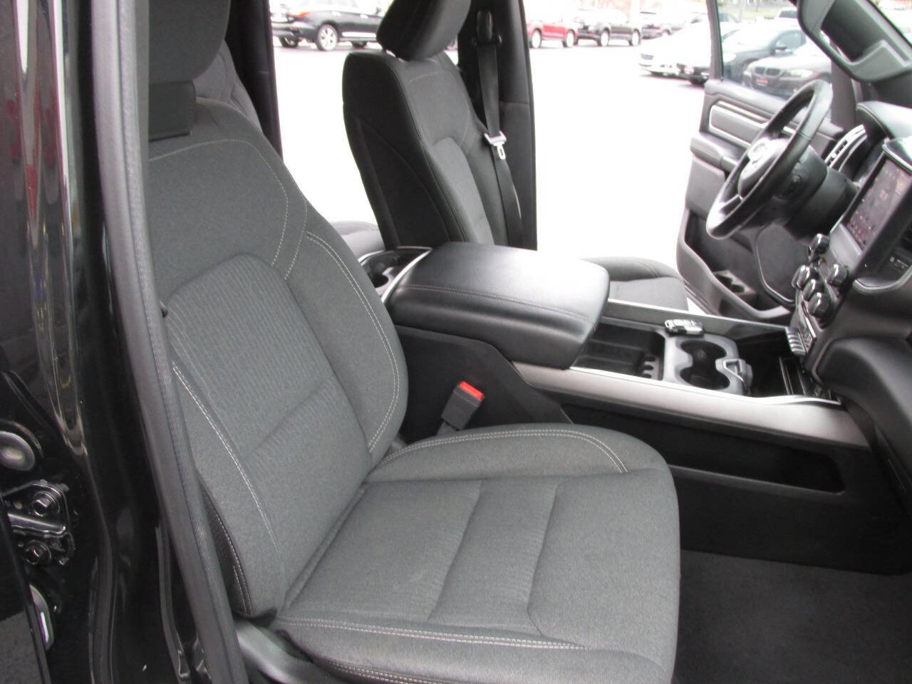 Used 2019 RAM 1500 Big Horn image 22