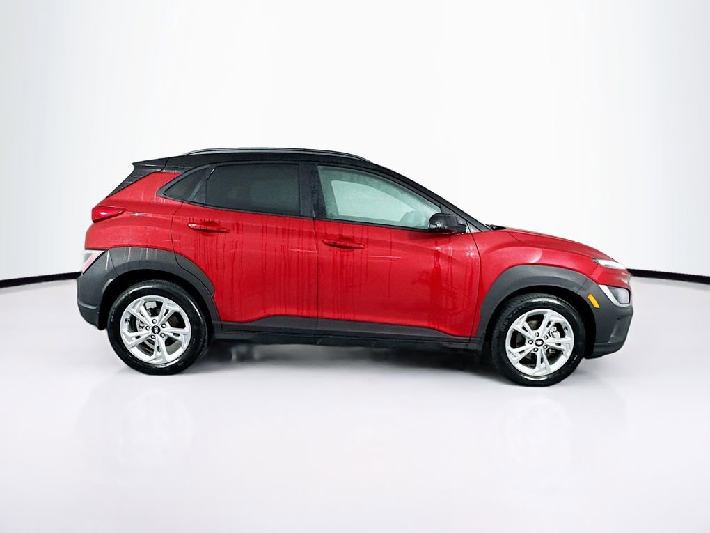 Used 2022 Hyundai Kona SEL image 11