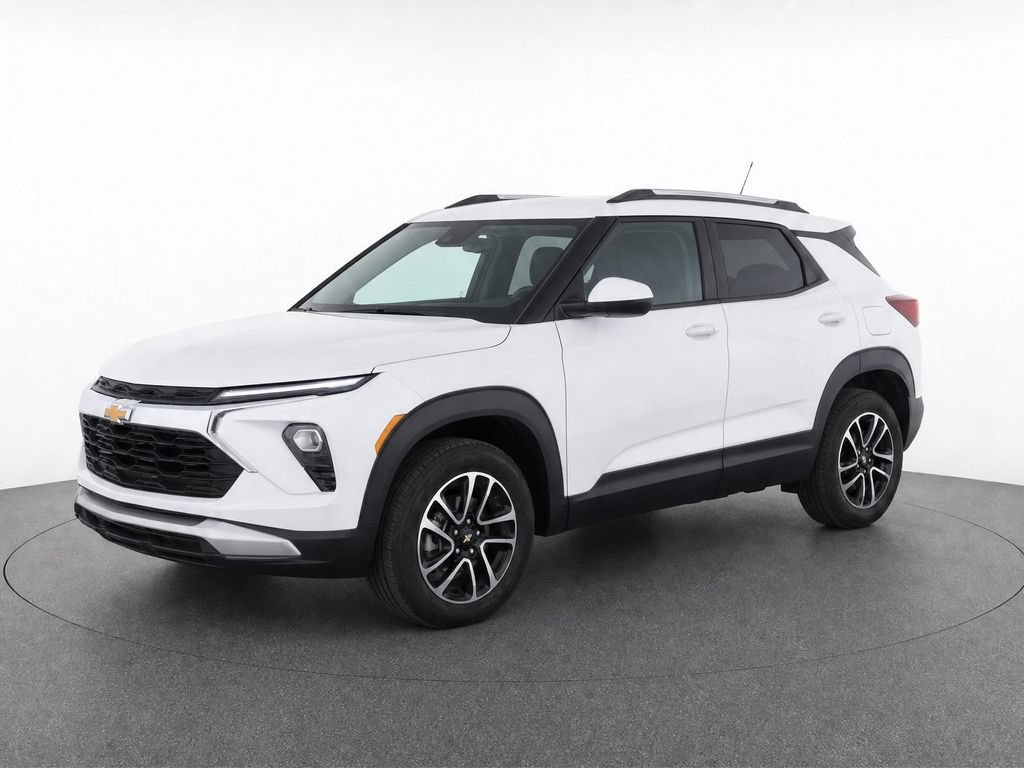 Certified 2025 Chevrolet TrailBlazer LT FWD image 1
