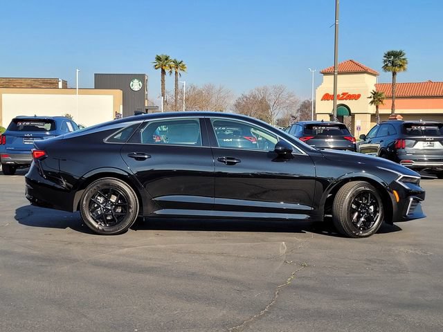 New 2026 Kia K5 LXS FWD image 4