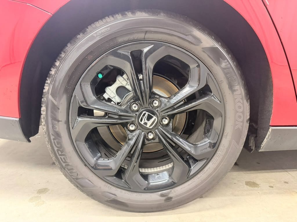 Certified 2025 Honda Accord SE image 18