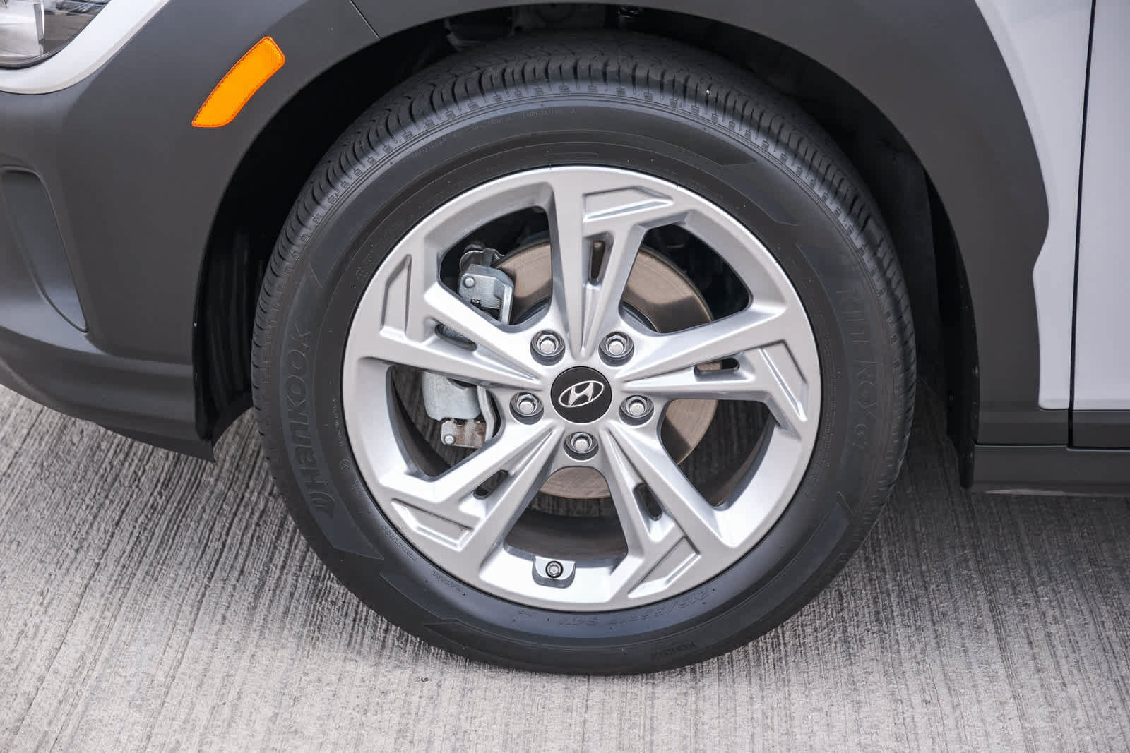 Used 2023 Hyundai Kona SEL w/ Convenience Package FWD image 10