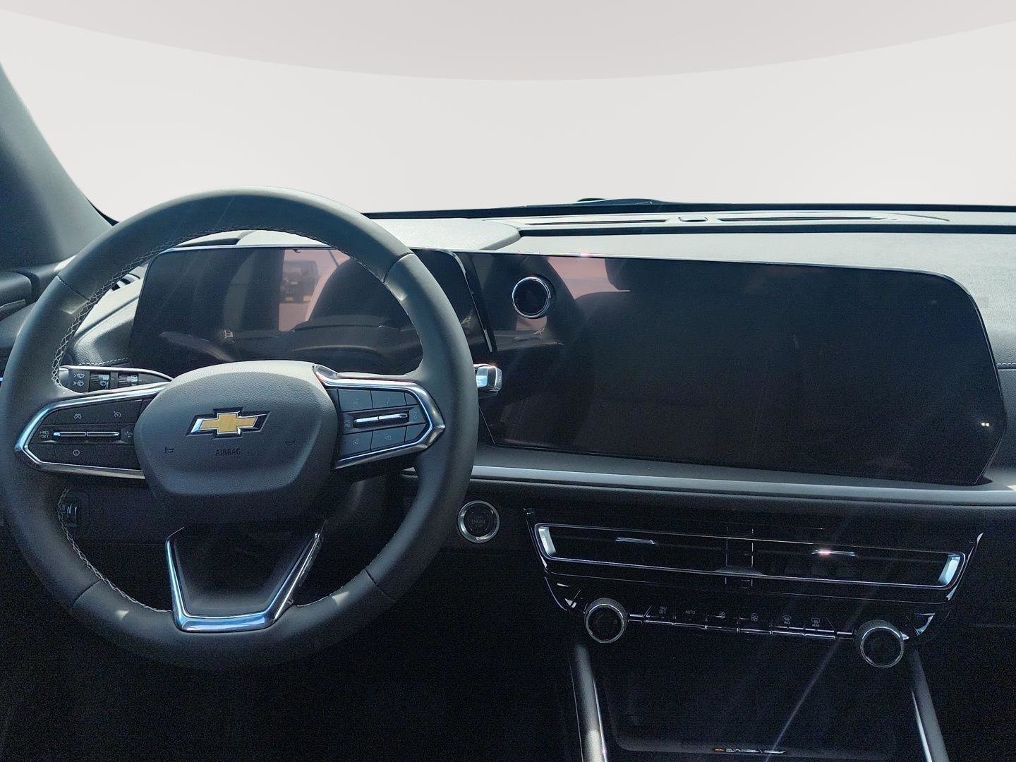 New 2026 Chevrolet Traverse LT w/ LPO, Floor Liner Package image 13