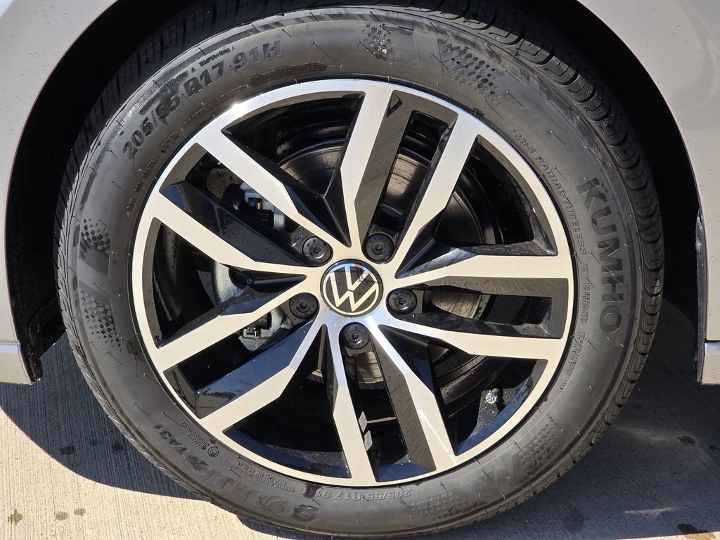 New 2026 Volkswagen Jetta SE FWD image 8