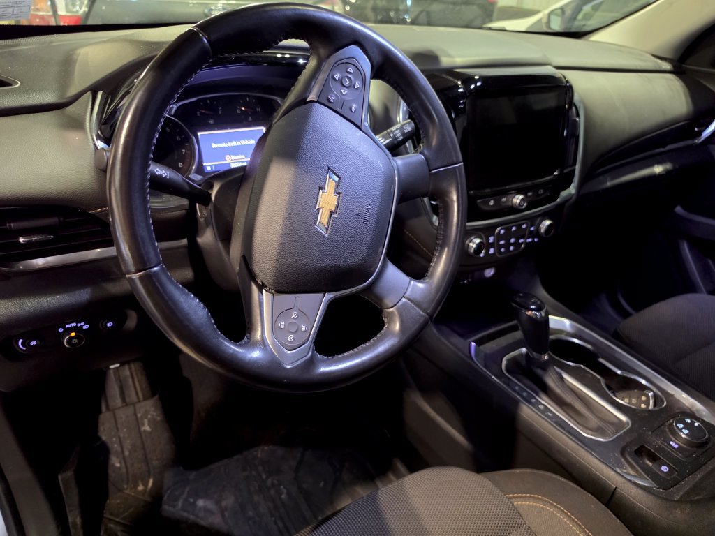 Used 2020 Chevrolet Traverse LT AWD/4WD image 4