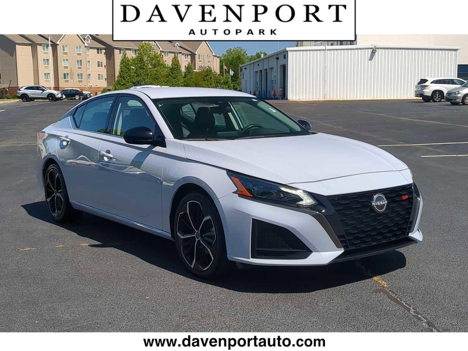Used 2024 Nissan Altima 2.5 SR FWD video 1