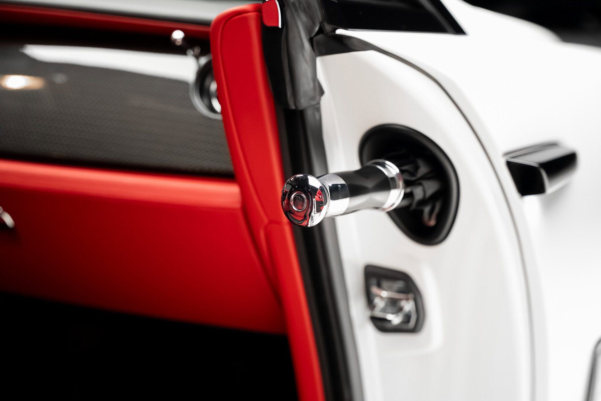 Used 2020 Rolls-Royce Wraith image 64