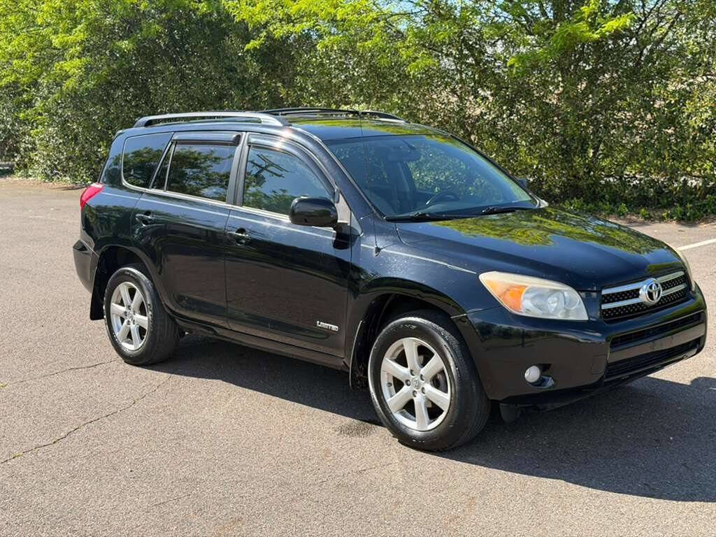 Used 2007 Toyota RAV4 Limited AWD/4WD image 9