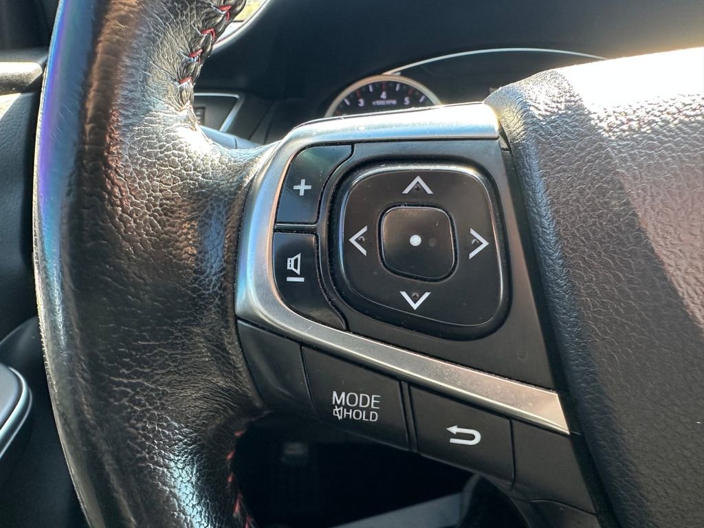 Used 2015 Toyota Camry SE image 14