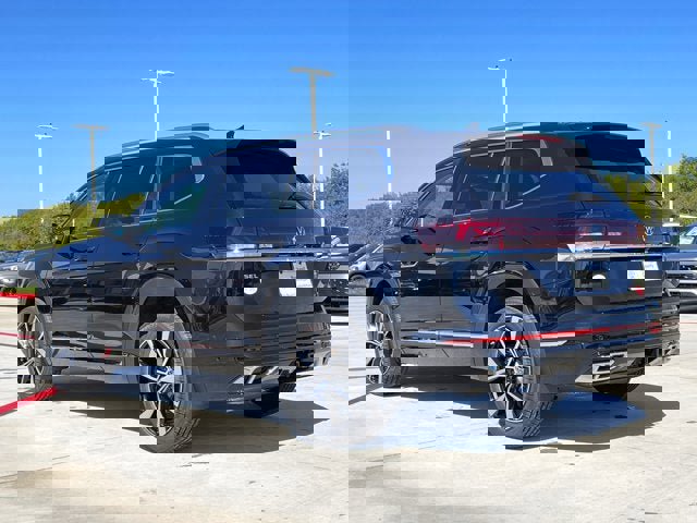 New 2026 Volkswagen Atlas SEL Premium R-Line image 4