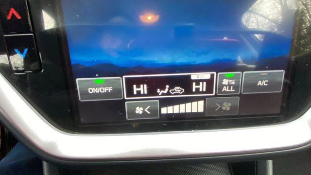 Certified 2025 Subaru Impreza 2.0i Sport image 27