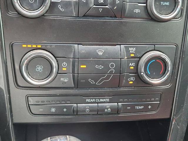 Used 2019 Ford Explorer XLT FWD image 11