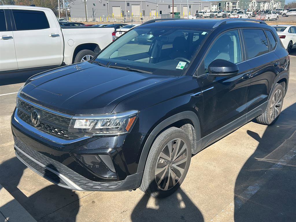 Used 2023 Volkswagen Taos SE image 17