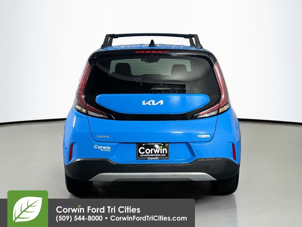 Used 2023 Kia Soul EX image 14