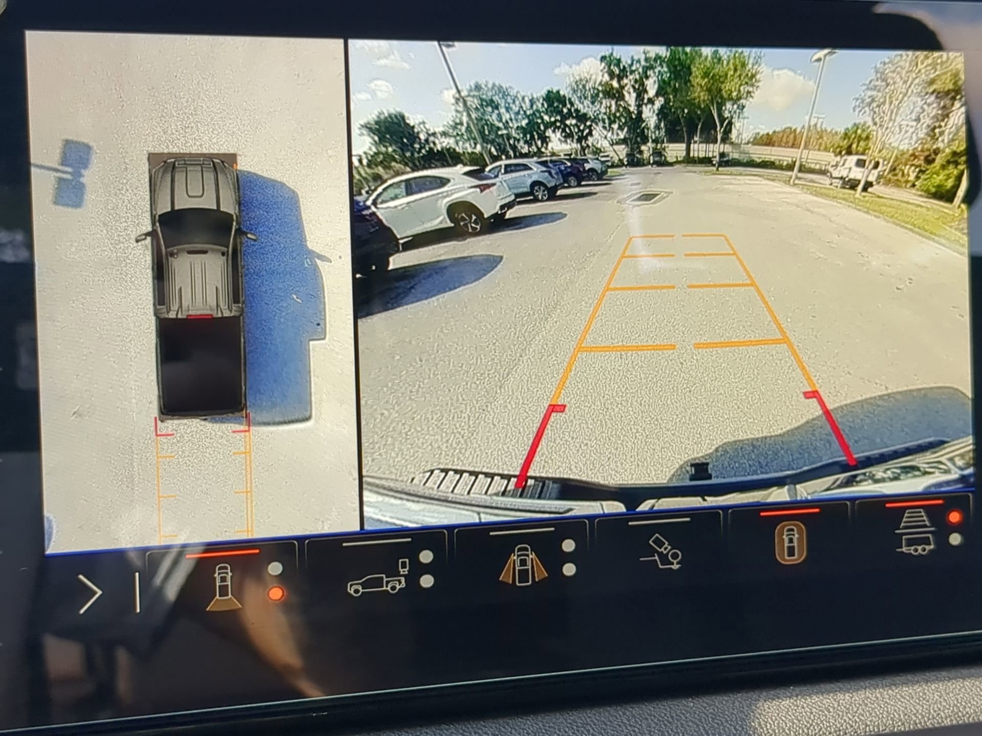 Used 2024 GMC Sierra 2500 AT4 w/ AT4 Premium Plus Package image 52