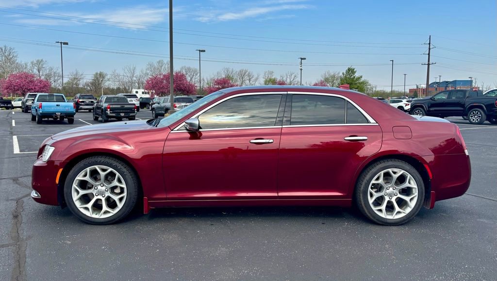 Used 2017 Chrysler 300 C Platinum w/ Safetytec Plus Group RWD image 4