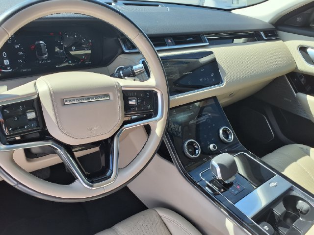 Used 2021 Land Rover Range Rover Velar S AWD/4WD image 4