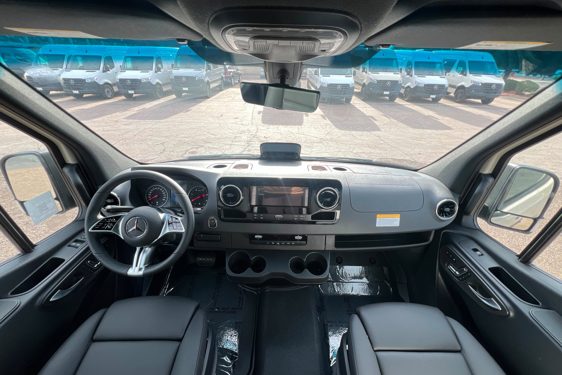 New 2026 Mercedes-Benz Sprinter 2500 image 9