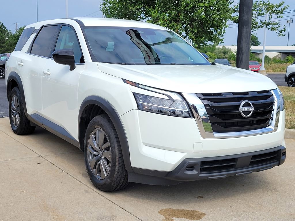 Used 2024 Nissan Pathfinder S