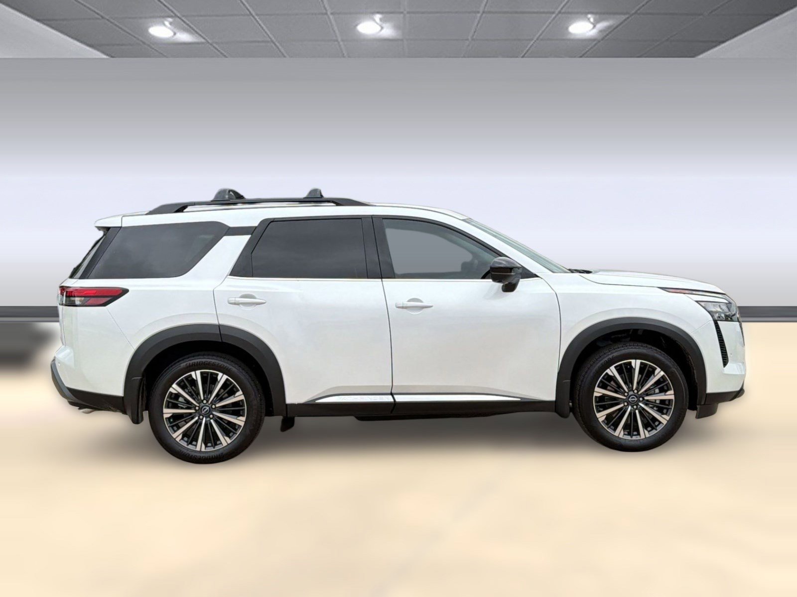 New 2026 Nissan Pathfinder Platinum image 8