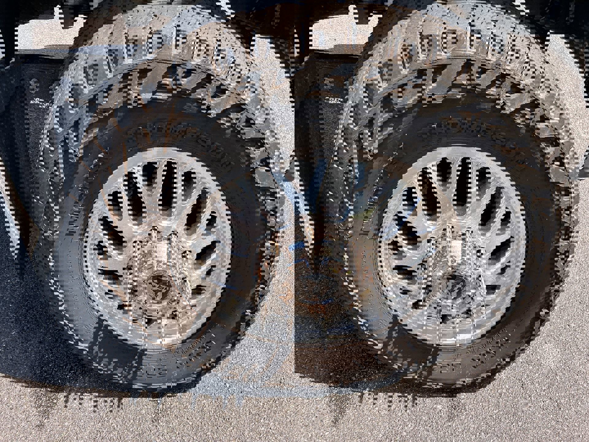 Used 2020 Ford F450 Platinum w/ FX4 Off-Road Package image 13