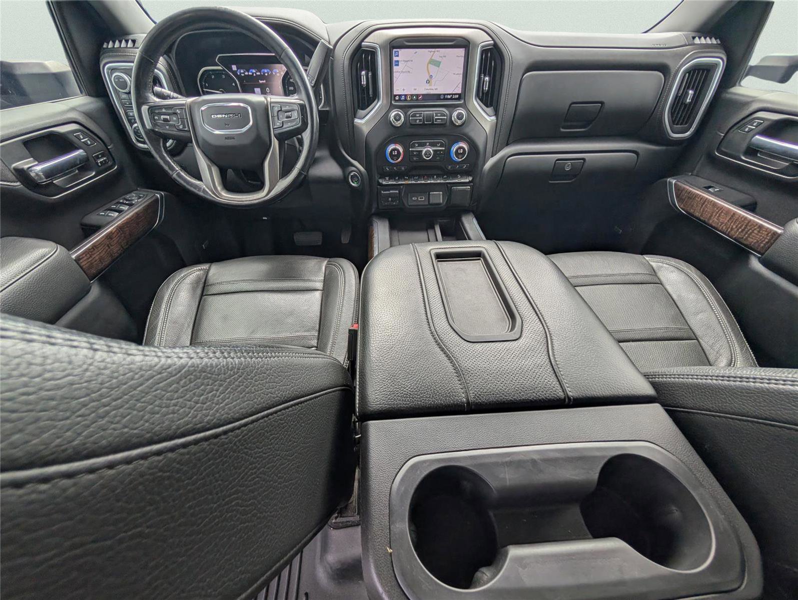 Used 2020 GMC Sierra 2500 Denali w/ Denali Ultimate Package image 31