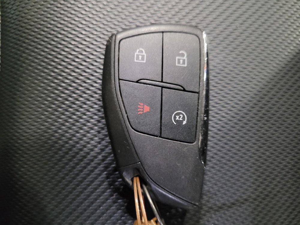 Used 2025 Chevrolet Equinox LT FWD image 32
