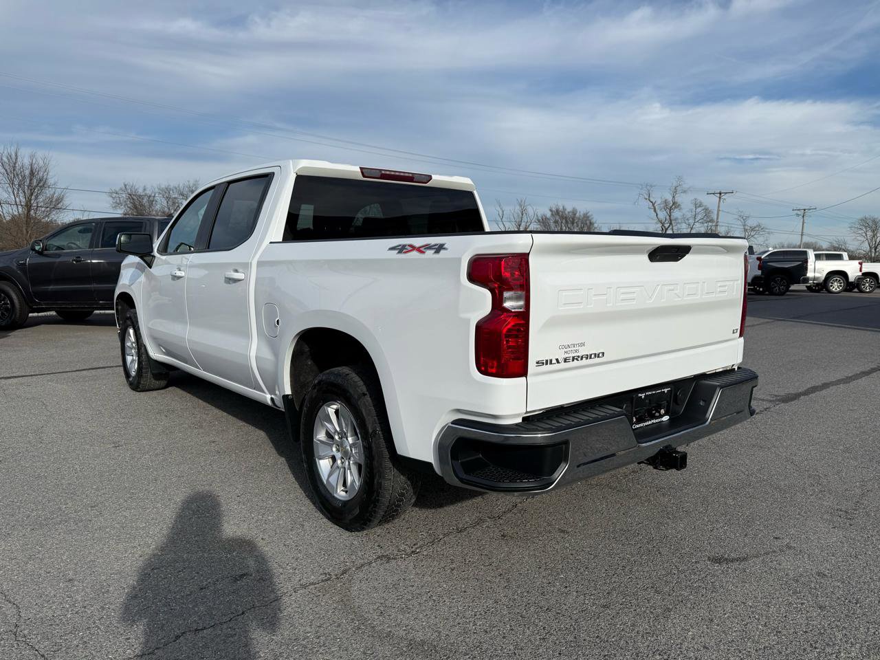 Used 2021 Chevrolet Silverado 1500 LT w/ Bed Protection Package AWD/4WD image 4