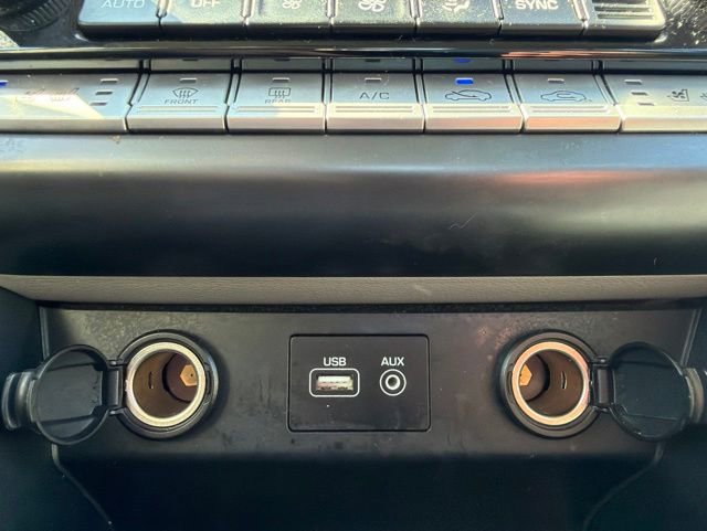 Used 2018 Hyundai Sonata Limited w/ Cargo Package FWD image 32