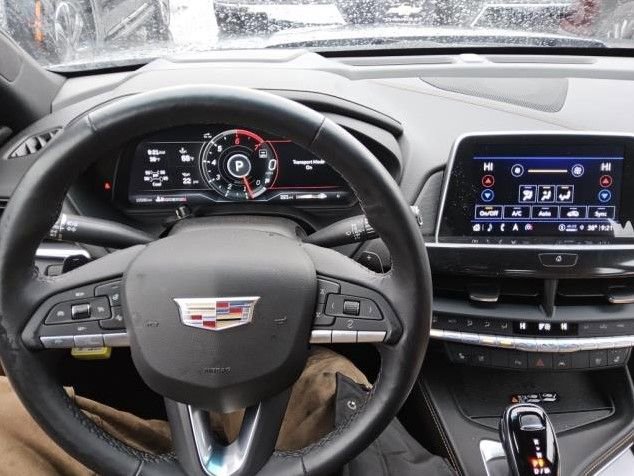 Used 2024 Cadillac CT4 Premium Luxury image 8
